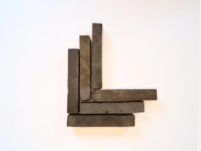 230x38 grey.jpg